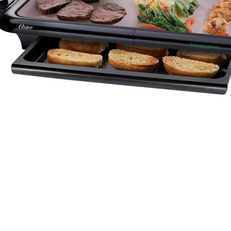 Sistema dual de plancha y parrilla eléctrica para asar Oster® con  revestimiento Bioceramic™ - Puntos Outlet